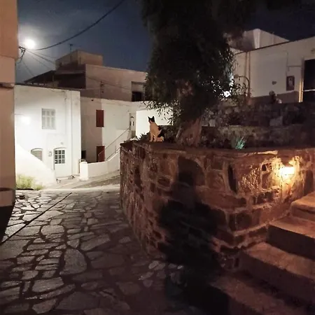 펜션 Blue & White: An Absolute Aegean Dream House