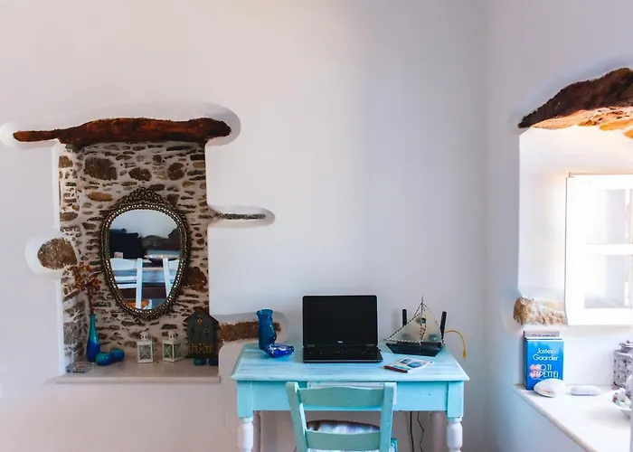 Blue & White: An Absolute Aegean Dream House Galini (Naxos)