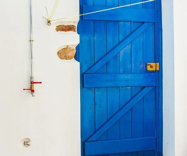 Blue & White: An Absolute Aegean Dream House Galini (Naxos)