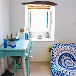 Feriehus Blue & White: An Absolute Aegean Dream House *