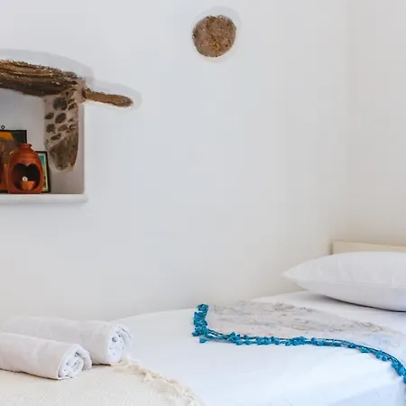 Blue & White: An Absolute Aegean Dream House Semesterbostad