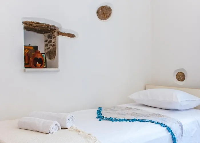 Blue & White: An Absolute Aegean Dream House Hébergement de vacances