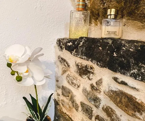 Blue & White: An Absolute Aegean Dream House Hébergement de vacances